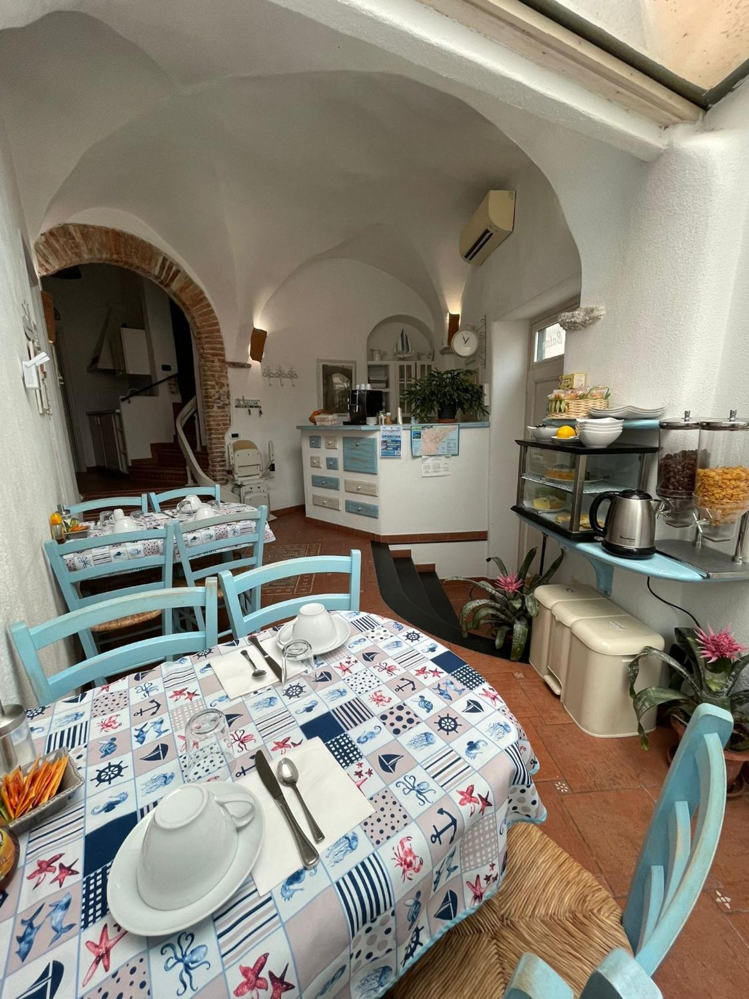 Bed and Breakfast Ca' Du Batan Spotorno Exterior foto