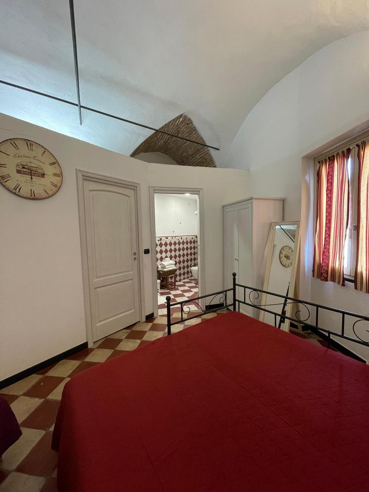 Bed and Breakfast Ca' Du Batan Spotorno Habitación foto