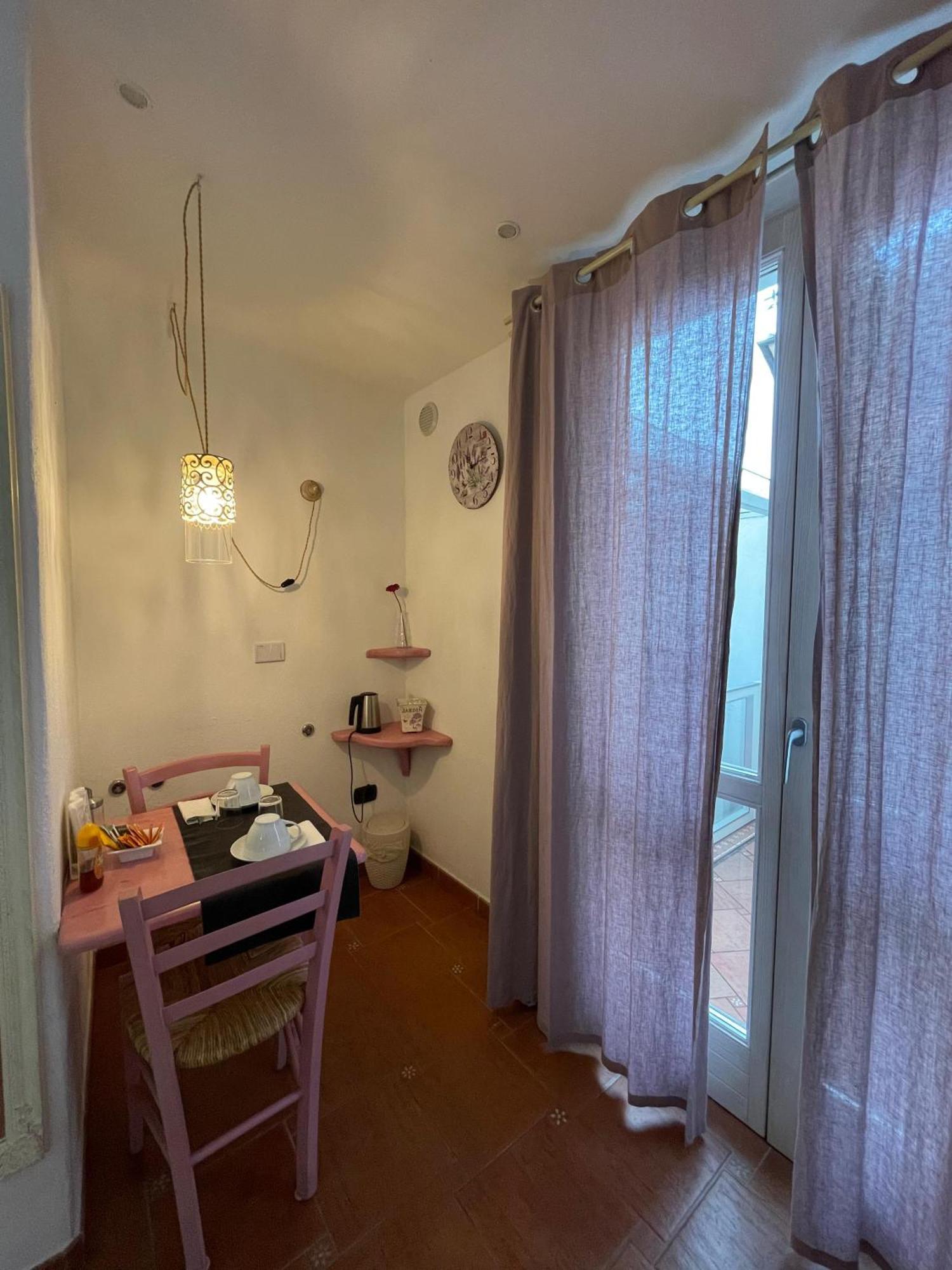 Bed and Breakfast Ca' Du Batan Spotorno Exterior foto